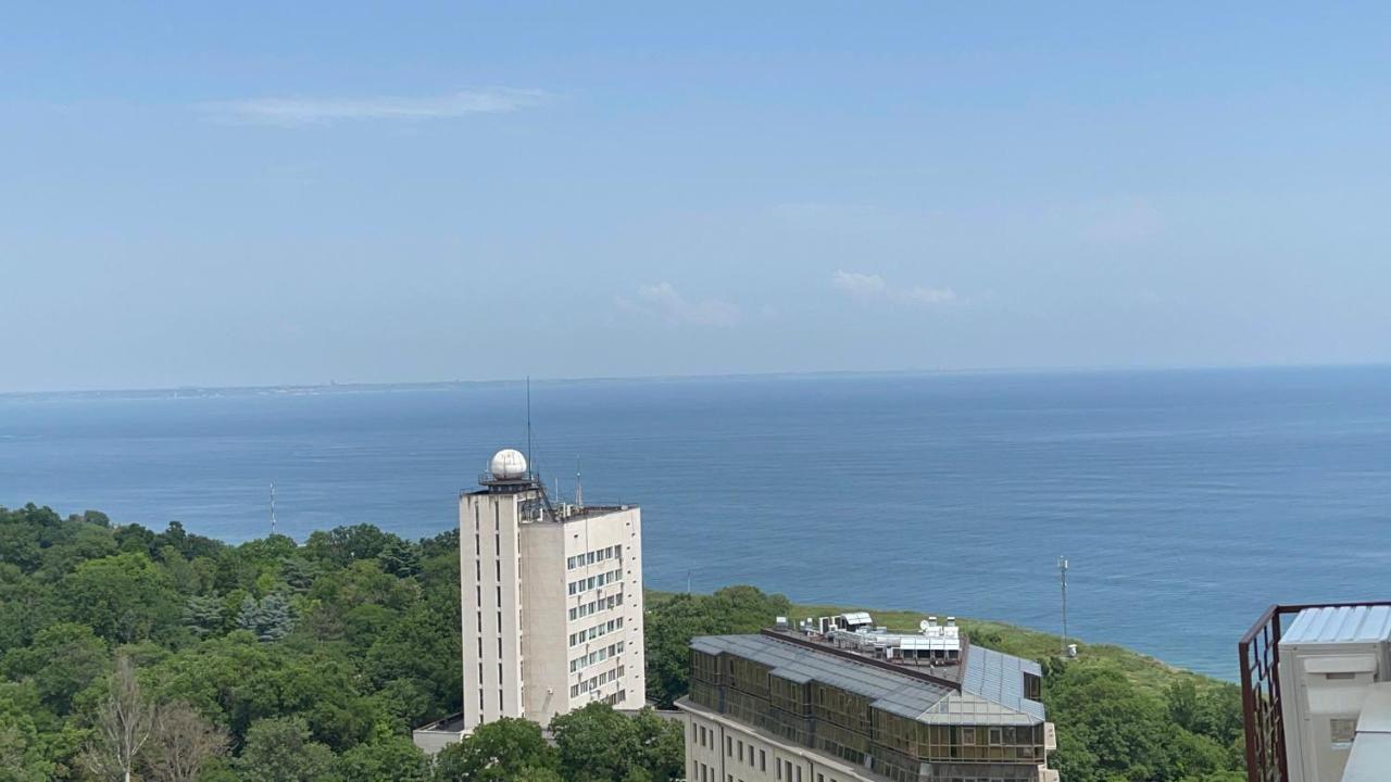 Sea View Kadorr Suite 오데사 외부 사진