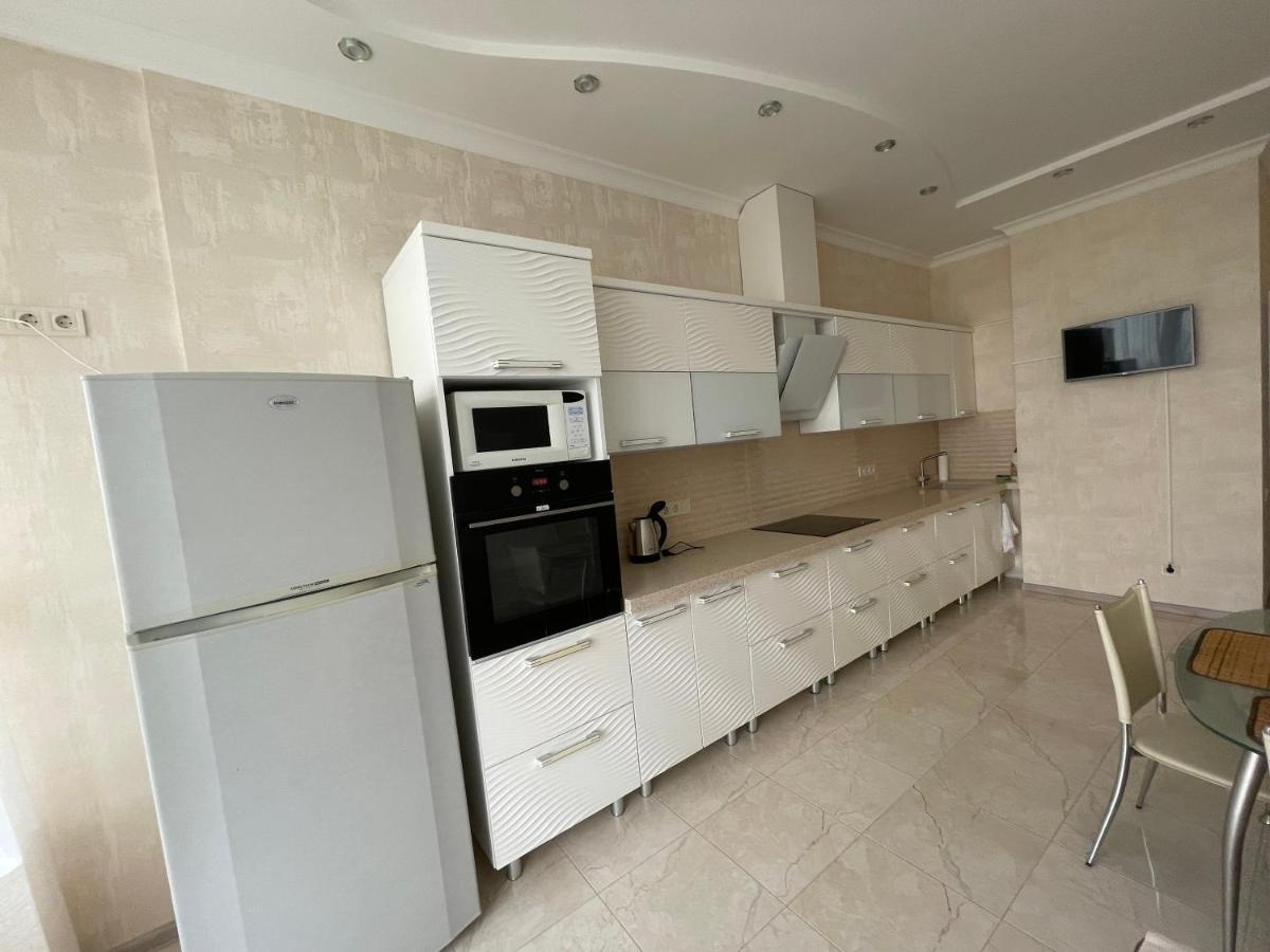 Sea View Kadorr Suite 오데사 외부 사진