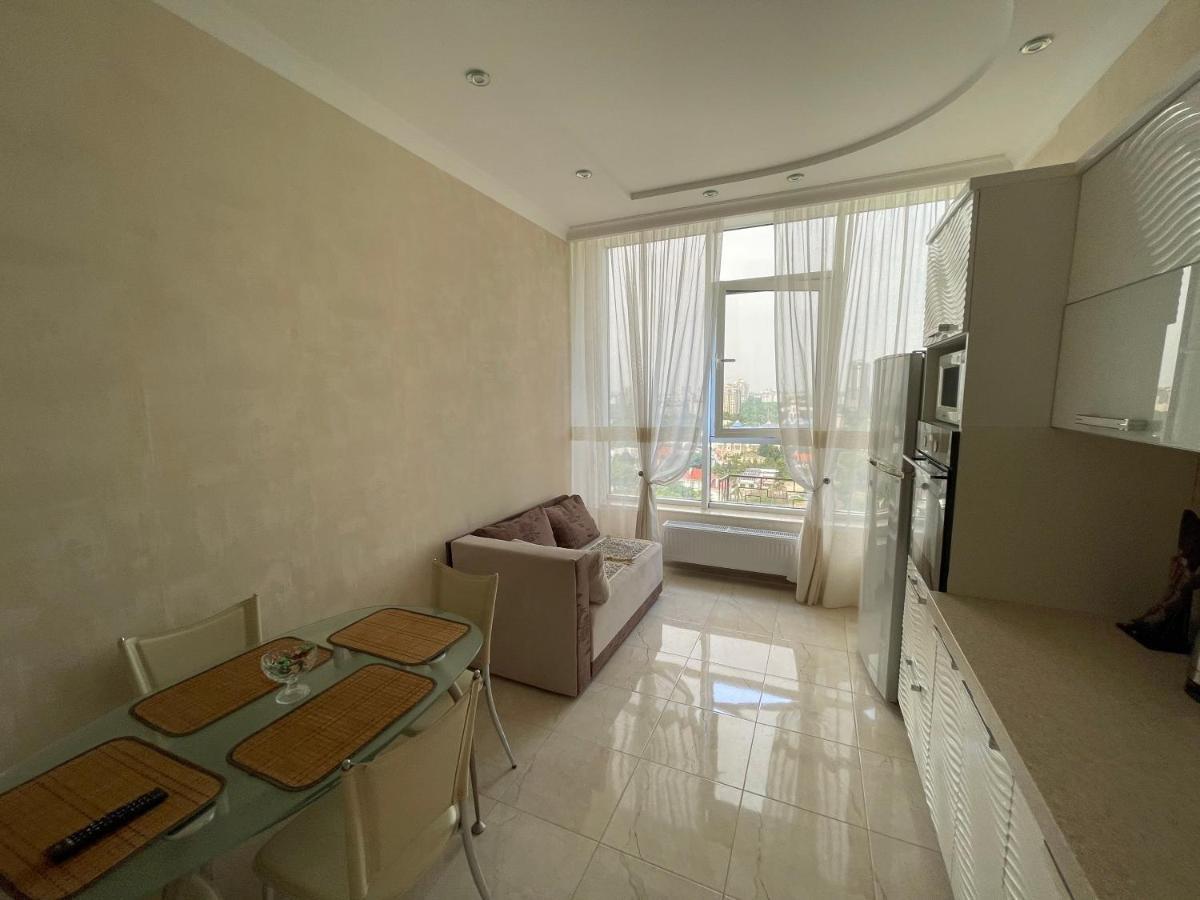 Sea View Kadorr Suite 오데사 외부 사진